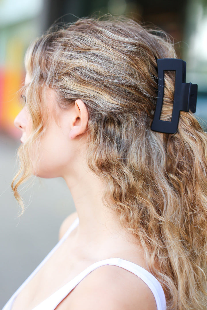 Black Classic Big Hair Claw