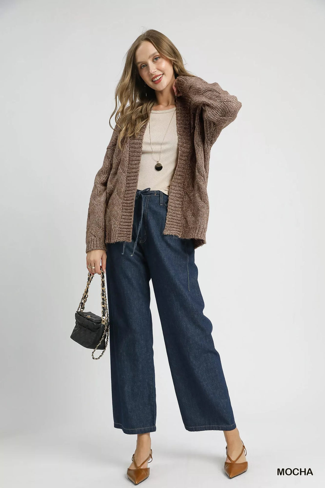 acf9806b-77d2-4d1d-8c79-f19f280dbe9a-Max-Origin